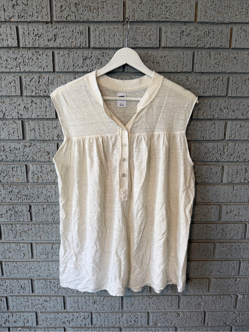 NSF Exposed Seam Sleeveless Henley Size P